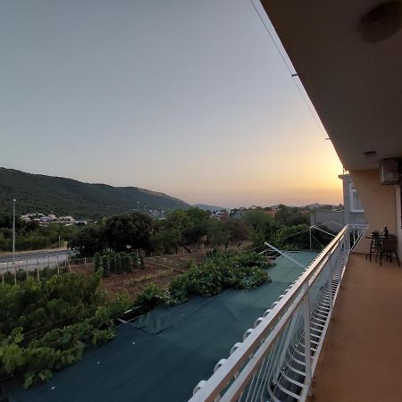Apartman Stipe Гребащиця Екстер'єр фото